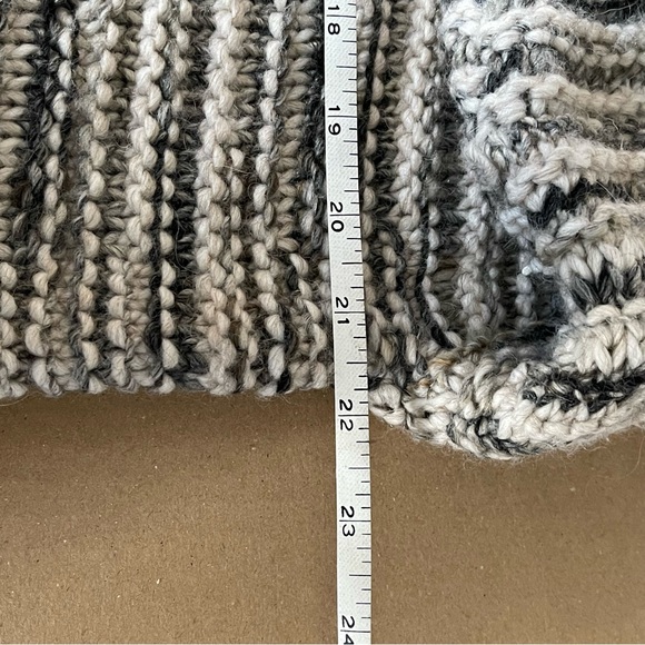 Elsamanda wool blend sweater - Picture 4 of 4